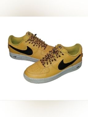 Amarillo Nba Nike NBA mens Sze 11 Sneakers